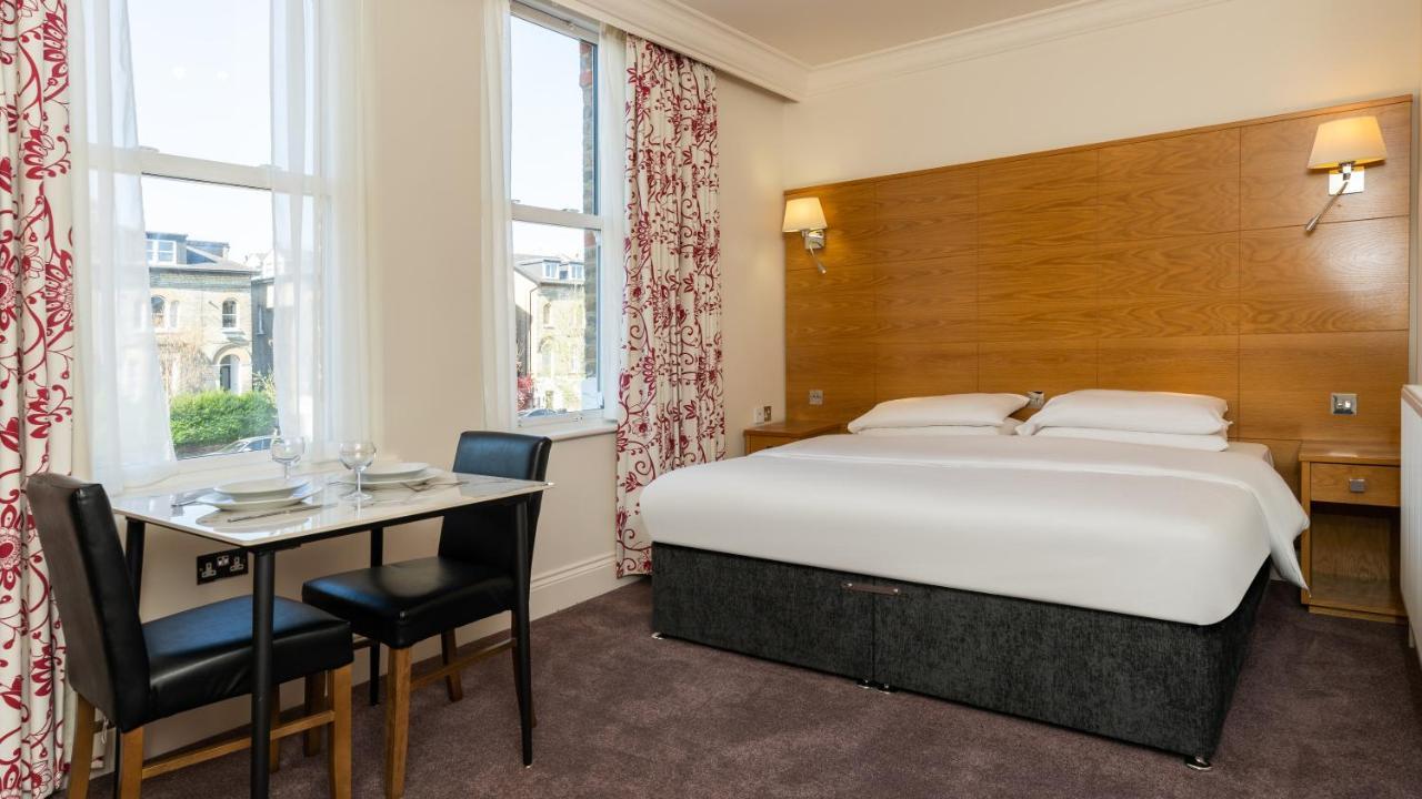 Teddington Lodge Apartment