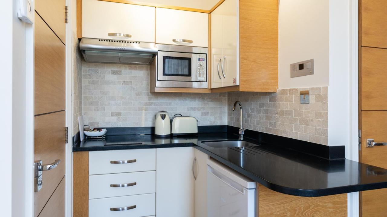 Apartment Teddington Lodge Teddington