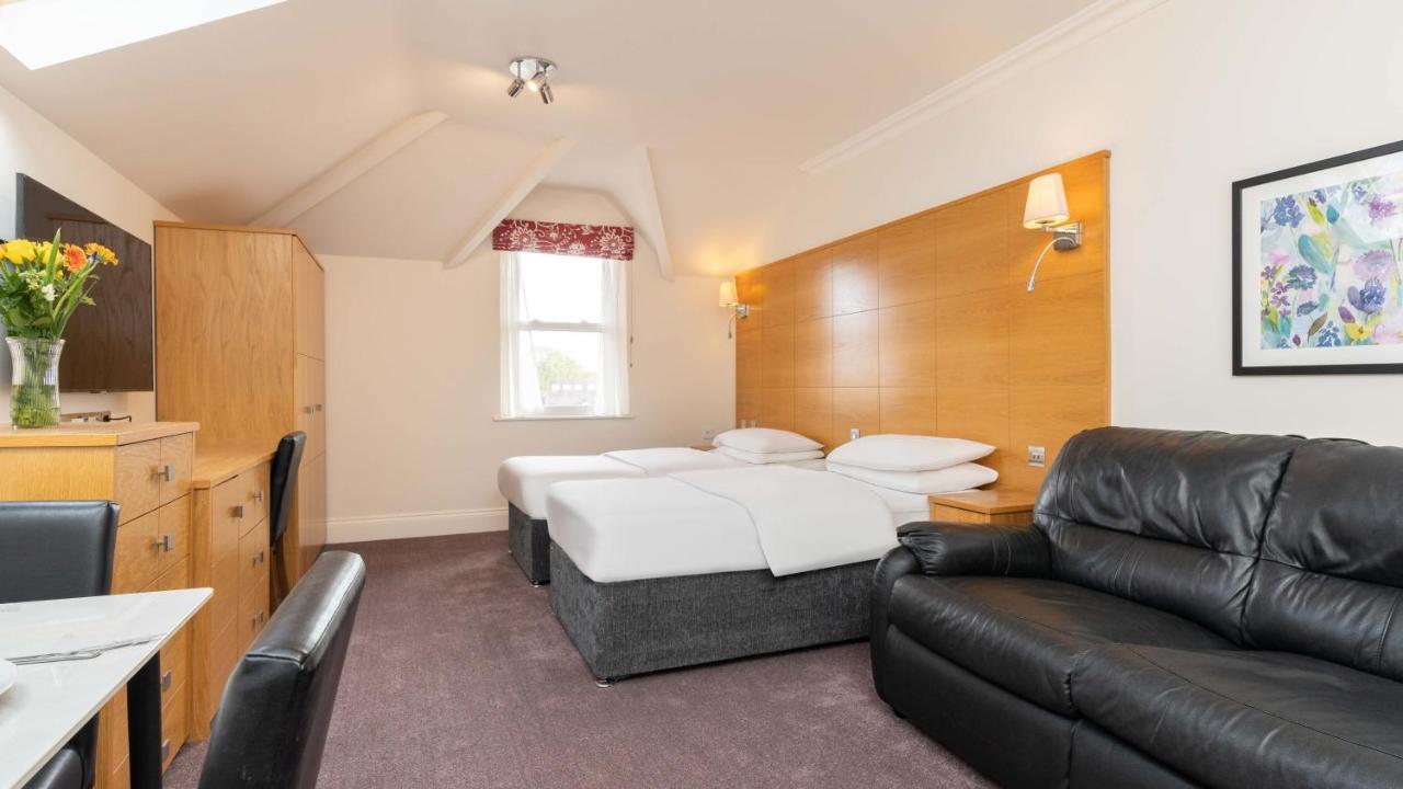 Teddington Lodge Teddington